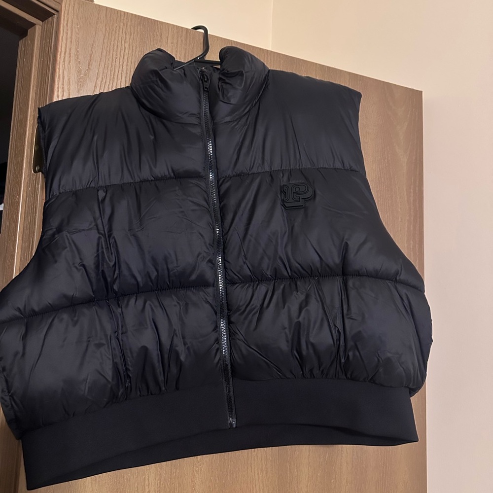 Puffer Cropped Vest
